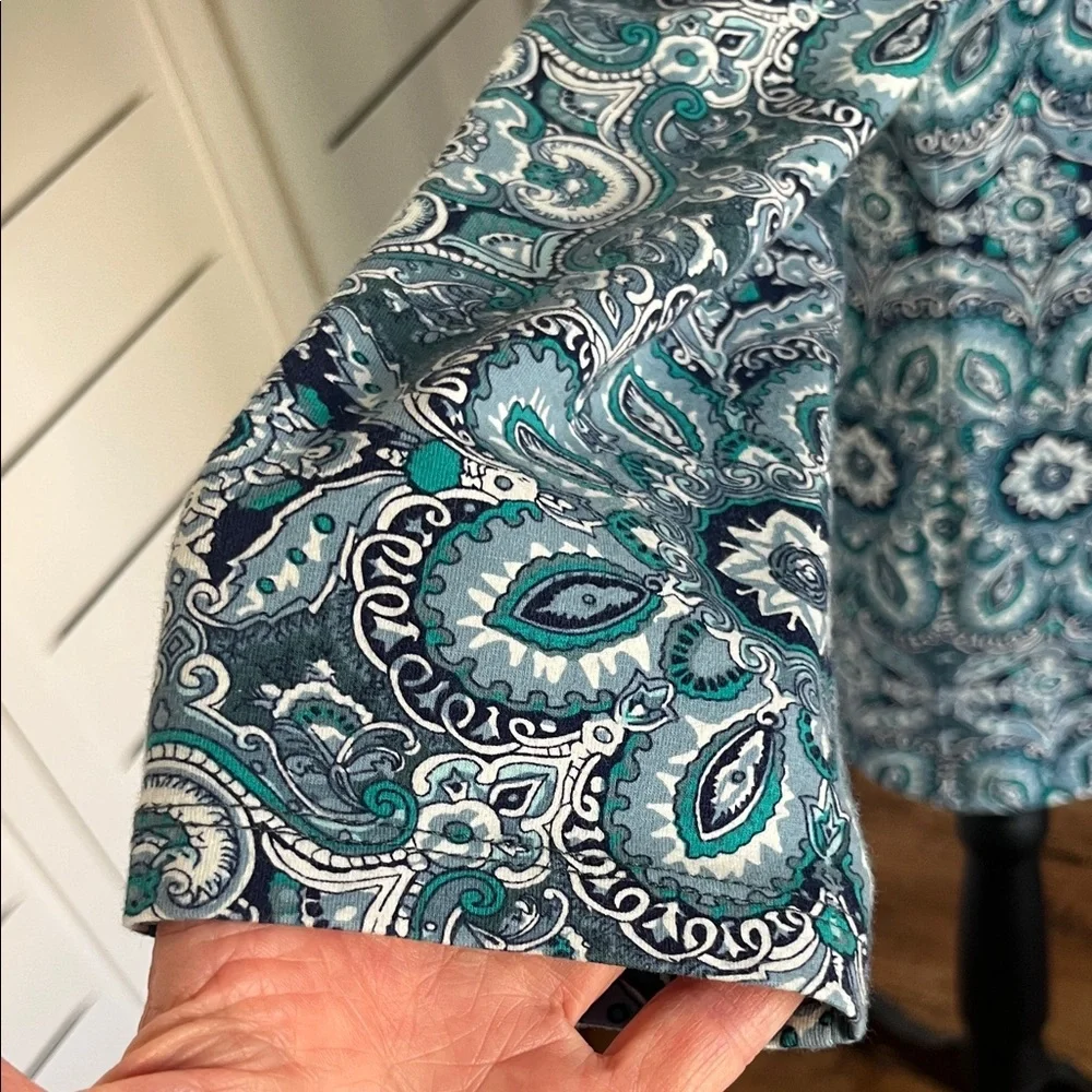 Talbots Blue and White Mandala Print 3/4 - Sleeve Tee Sz M - Picture 4 of 12